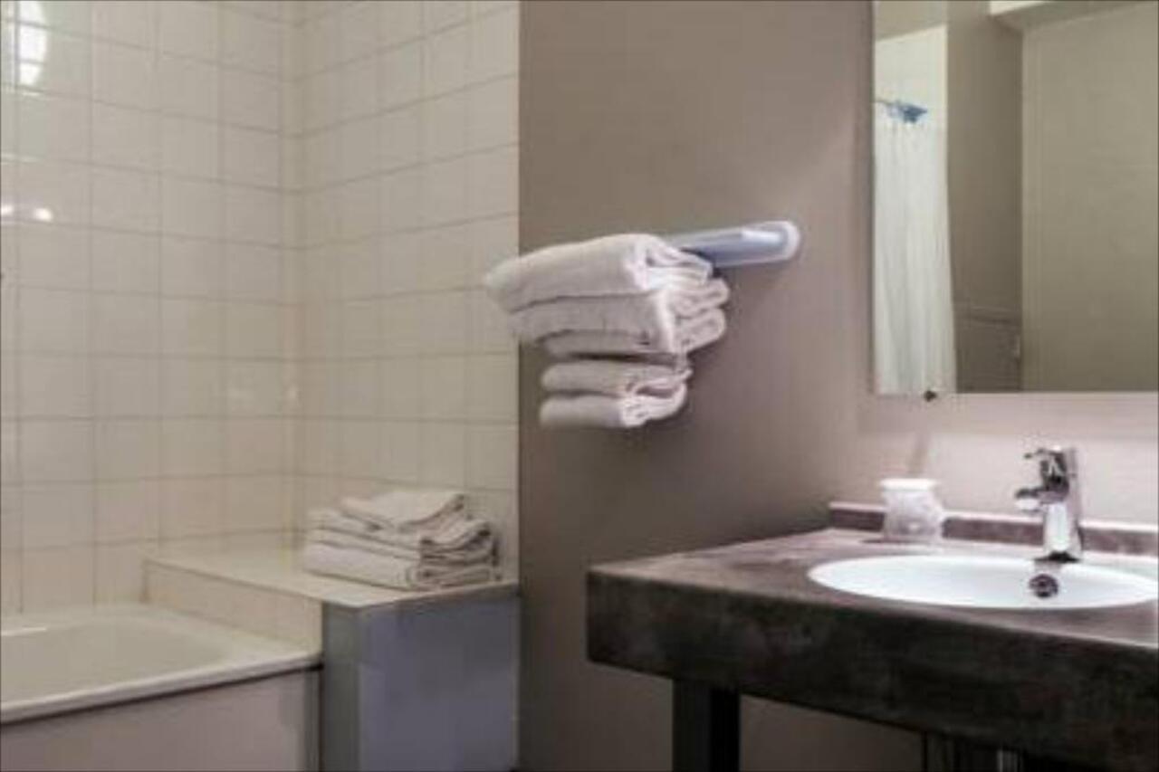 Ibis Budget Bourgoin Jallieu Centre Exterior photo